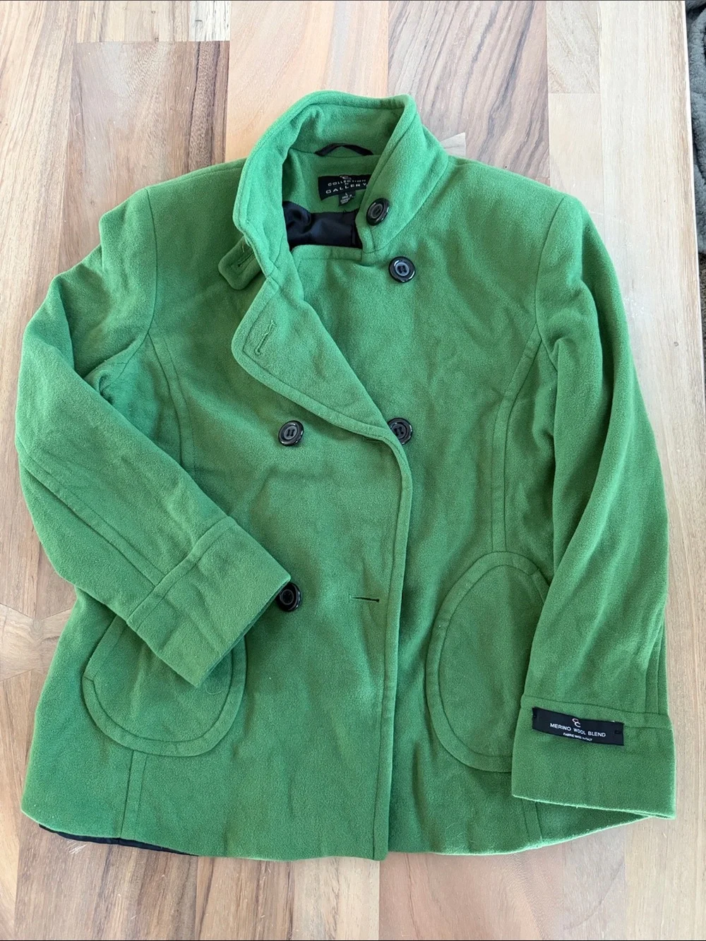 Collection B Bright Green Wool Coat with Black Lining